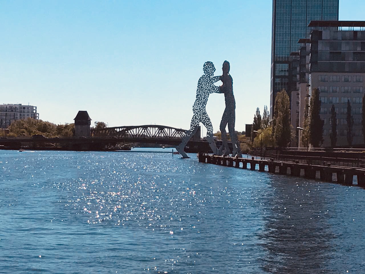 Molecule Man Sculpture, Berlin Treptower.